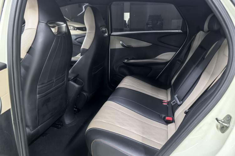 Used BYD Dolphin 2023 420 km Fashion Edition