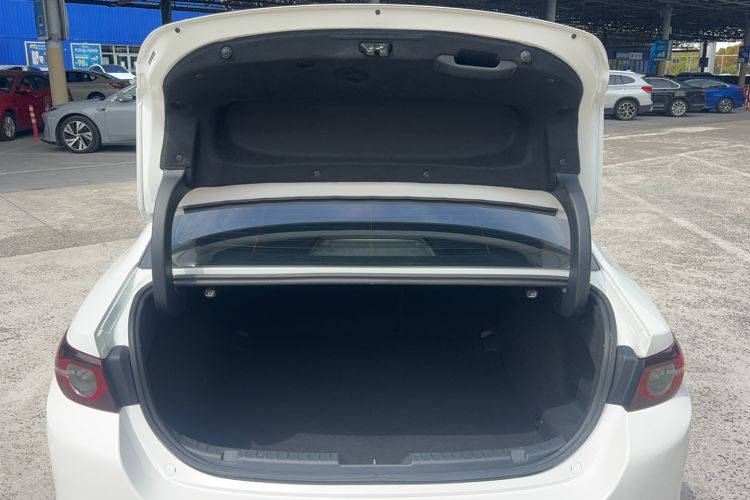 Used Mazda 3 Axela 2023 2.0L Automatic Zhiqing Edition