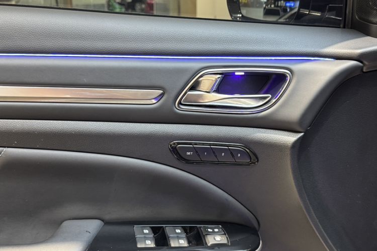 Used GAC Trumpchi GS8 2020 390T Two-Wheel Drive Luxury Smart Connectivity Commemorative Edition (7 Seats)