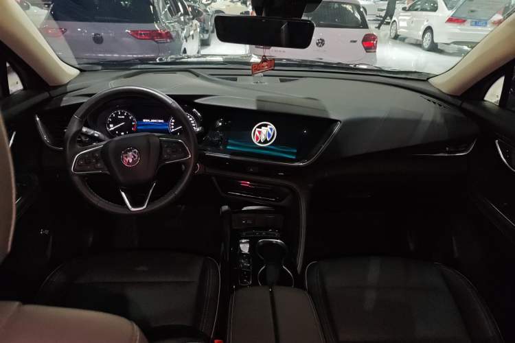 Used Buick Envision 2023 Encore Plus 652T Five-Seat Luxury Model
