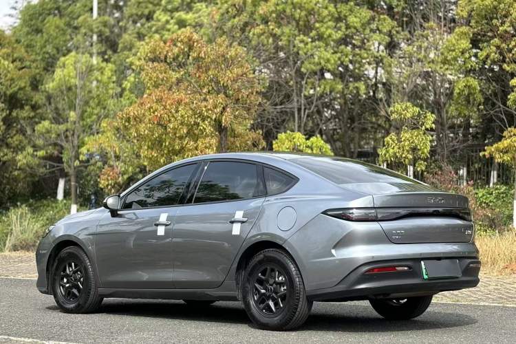 Used BYD Seal 05 DM-i 2025 DM-i Smart Drive 55KM Luxury Model Exterior 8