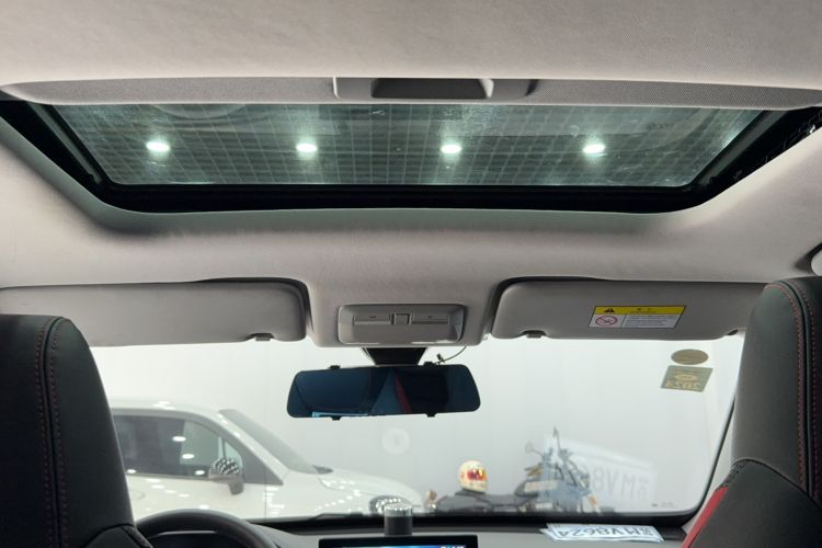 Used Wuling Alvez 2022 1.5T CVT Trendy & Cool Edition