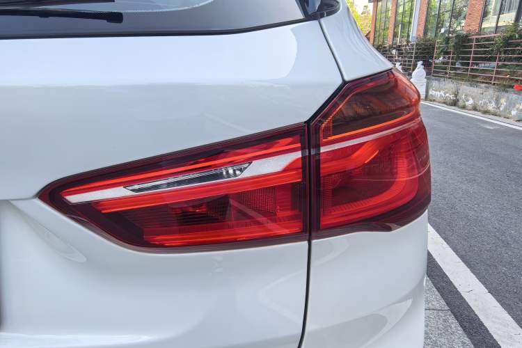 Used BMW X1 2019 sDrive18Li Premium Edition
