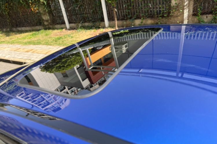 Used Mercedes-Benz C-Class 2017 Restyled C 200 Sport Edition Exterior 9