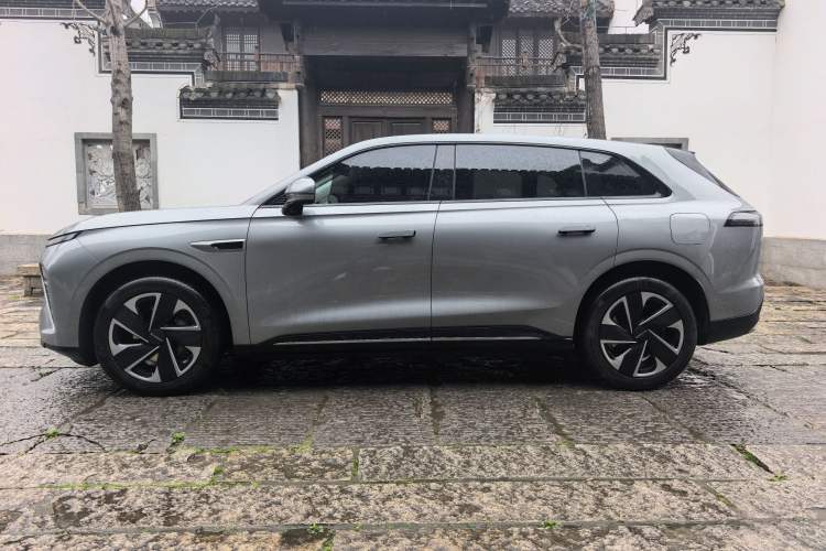 Used EXEED Star Era ET 2024 Range-Extended 200 Pro Exterior 3