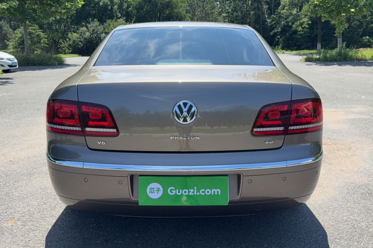 Used Volkswagen Phaeton 2014 3.0L Business Model