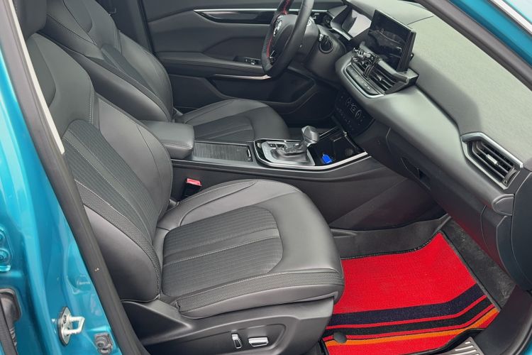 Used Dongfeng Aeolus Yixuan 2020 230T Automatic Cool Edition Right Front Seat