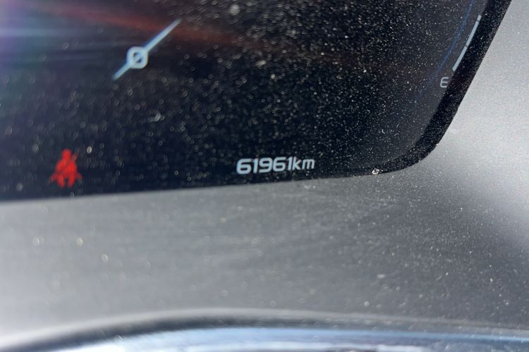 Used Geely Auto Preface 2023 2.0TD Prestige Version Odometer Close Up