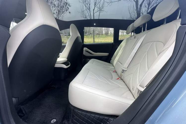 Used Nio ET5T 2025 75 kWh Touring
