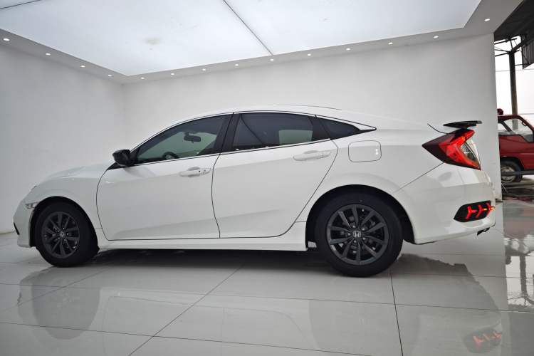 Used Honda Civic 2019 220TURBO CVT Dynamic Edition China V
