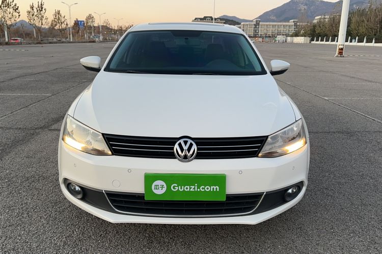 Used Volkswagen Sagitar 2014 1.4TSI Manual Luxury Model
