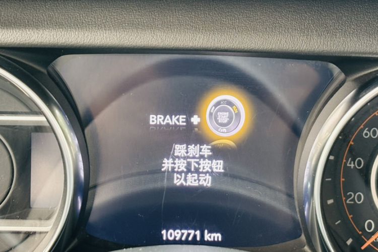 Used Jeep Wrangler 2019 2.0T Sahara Four-Door Version China VI Emission Standard