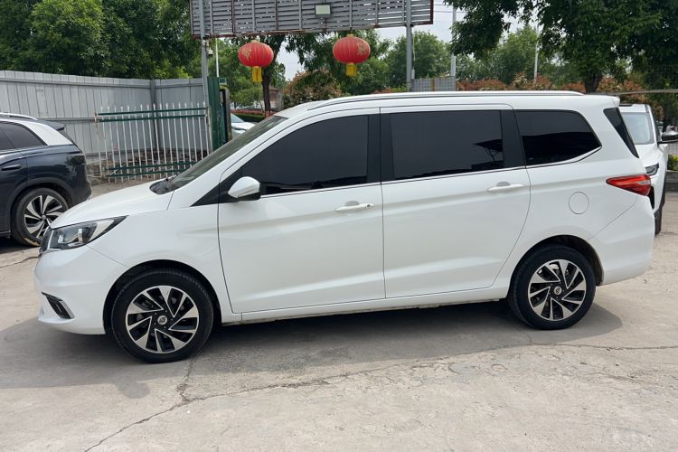 Used CHANGAN KAICHENG Oushang A600 2018 1.6L Automatic Luxury Model
