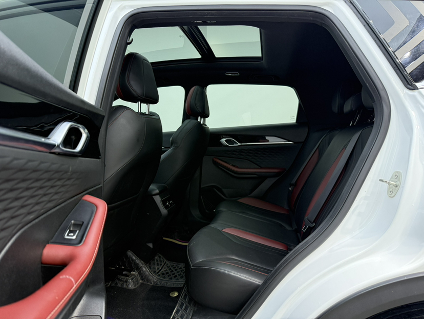 Geely Auto Coolray 2022 Bin Yue COOL 1.5TD DCT Ignite Edition — снимка 16