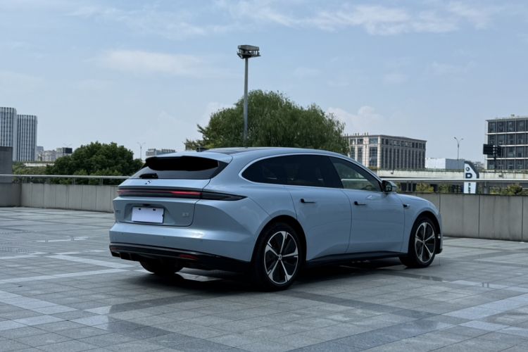 Used Nio ET5T 2025 75 kWh Touring