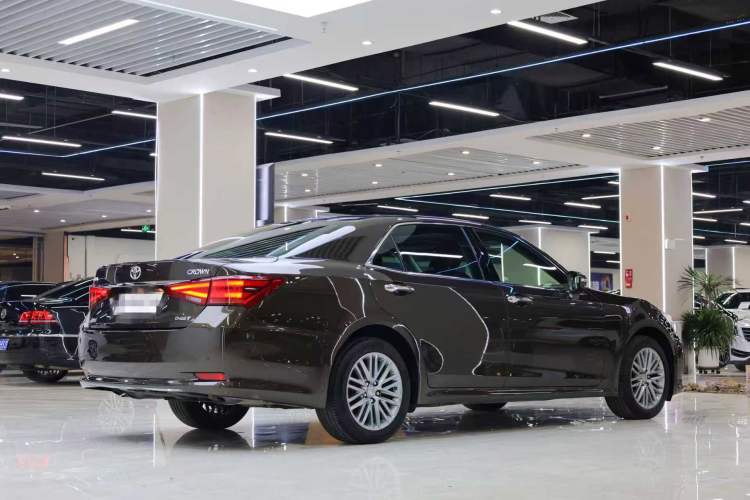 Used Toyota Crown 2017 2.0T Sport Edition Exterior 12