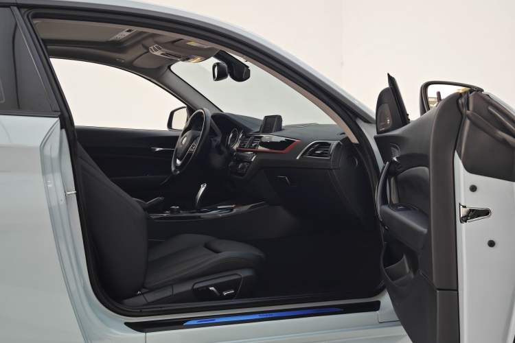 Used BMW 2 Series (Import) 2019 225i Sport Design Package