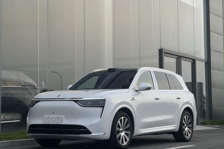 Used Hima AITO M8 2025 Extended-Range Max+ Version 53.4 kWh 6-Seater Edition