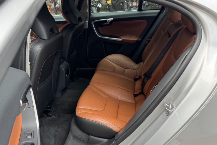 Used Volvo S60 2013 T5 Prestige Edition
