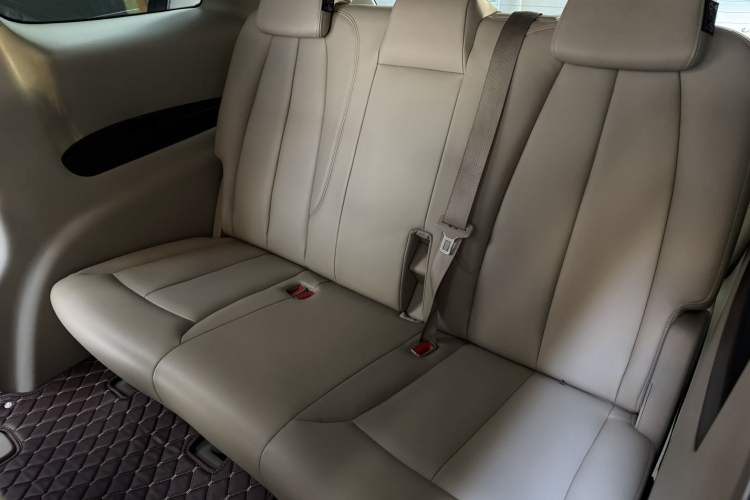 Used Buick GL8 2018 28T Luxury Model China VI Standard