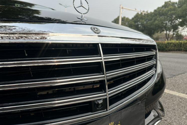 Used Mercedes-Benz E-Class 2017 E 300 L Sport Luxury Edition