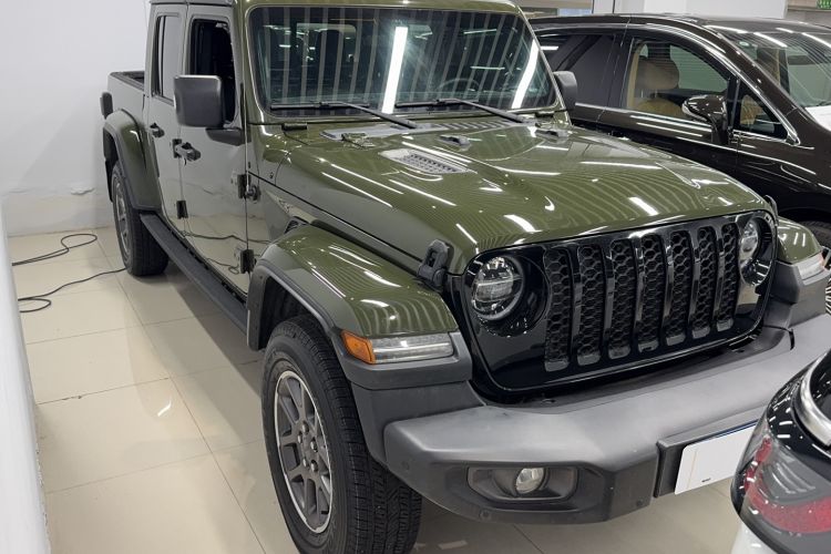 Used Jeep Gladiator 2022 3.6L Pioneer Edition
