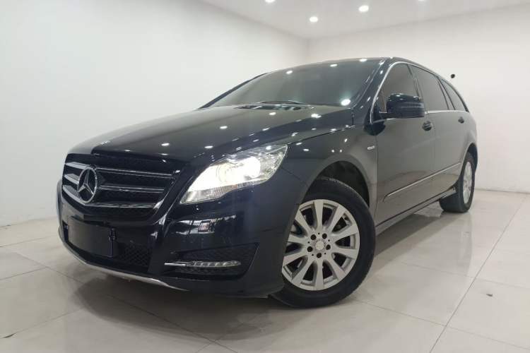 Used Mercedes-Benz R-Class 2017 R 320 4MATIC Business Edition Prestige Model