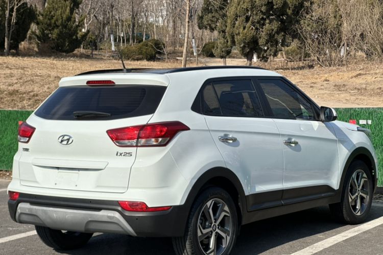 Used Hyundai ix25 2017 1.6L Automatic Smart Version
