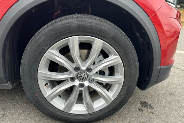 Used Volkswagen T-ROC 2018 280TSI DSG Two-Wheel Drive Advanced Version China V Emission Standard
