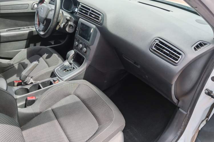 Used Citroen C4 Sega 2016 1.6L Automatic Comfort Model Right Front Seat