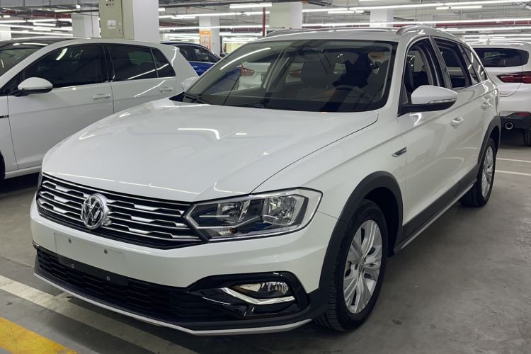 Used Volkswagen C-TREK 2017 230TSI DSG Comfort Version