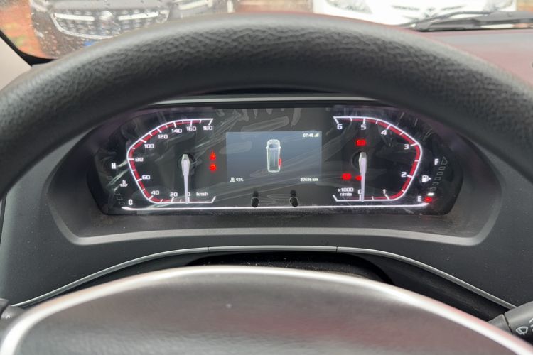 Used SAIC MAXUS Xintu V80 2024 Aoyuntong 6MT Short-Wheelbase Mid-Roof Model 147 Ps 5/6 Seats