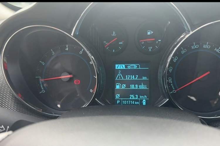 Used Chevrolet Cruze 2013 Hatchback 1.6L Automatic Luxury Model