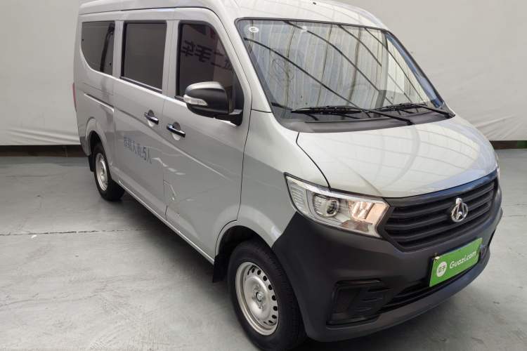 Used Kuayue Kuayue Xing V3 2023 1.3L Gasoline Standard Model 5-Seater Passenger Vehicle
