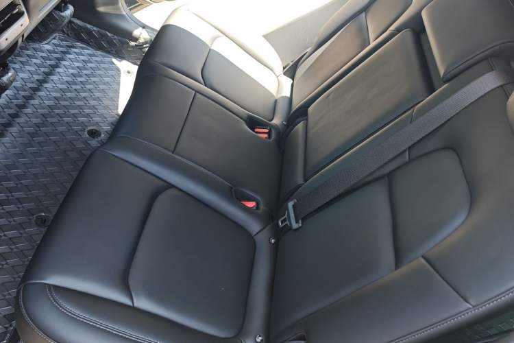 Used Tesla Model Y 2022 Revised Version Long-Range All-Wheel Drive

