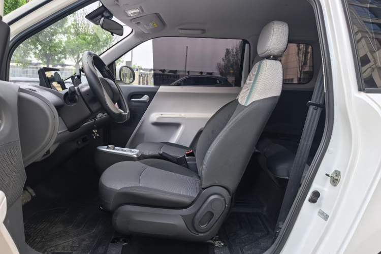 Used CHANGAN NEVO Lumin 2024 205km Launch Edition Interior 4