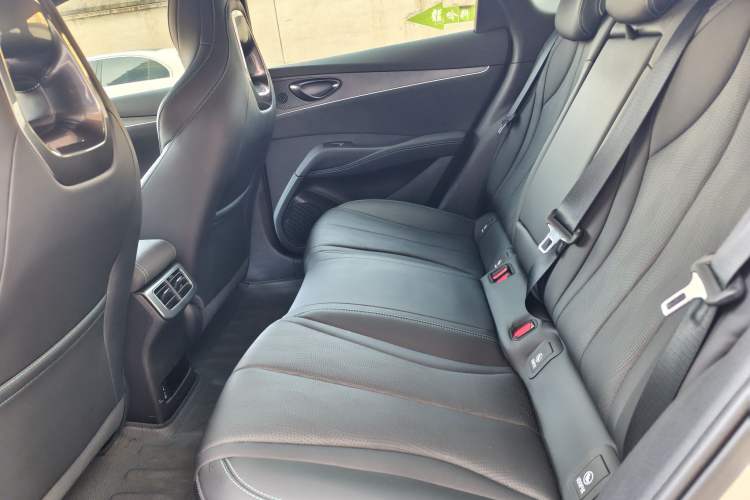 Used BYD Seal 06 New Energy 2025 DM-i Smart Drive 120KM Deluxe Model