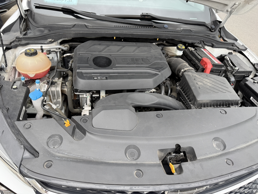 Geely Auto Emgrand L 2022 1.4T CVT Flagship Edition — снимка 12