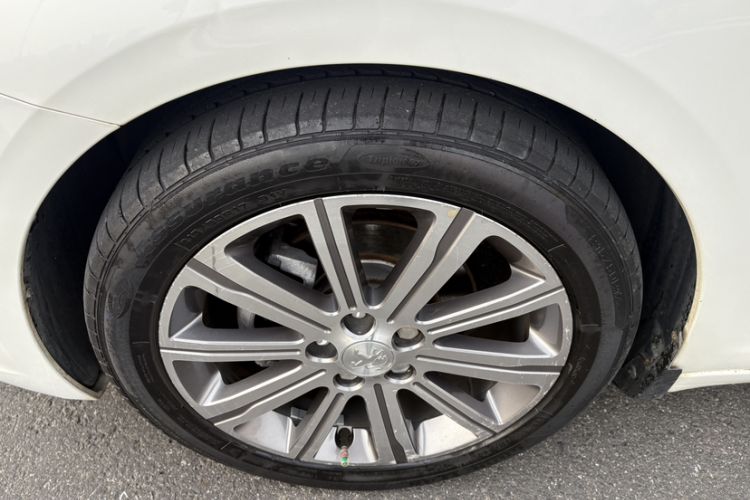 Used Peugeot 408 2015 1.2T Automatic Luxury Edition