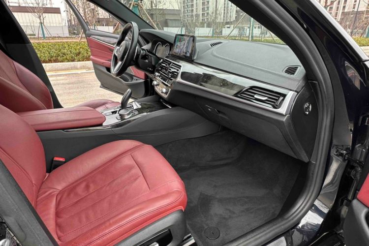 Used BMW 5 Series 2018 530Li Luxury Edition M Sport Package
