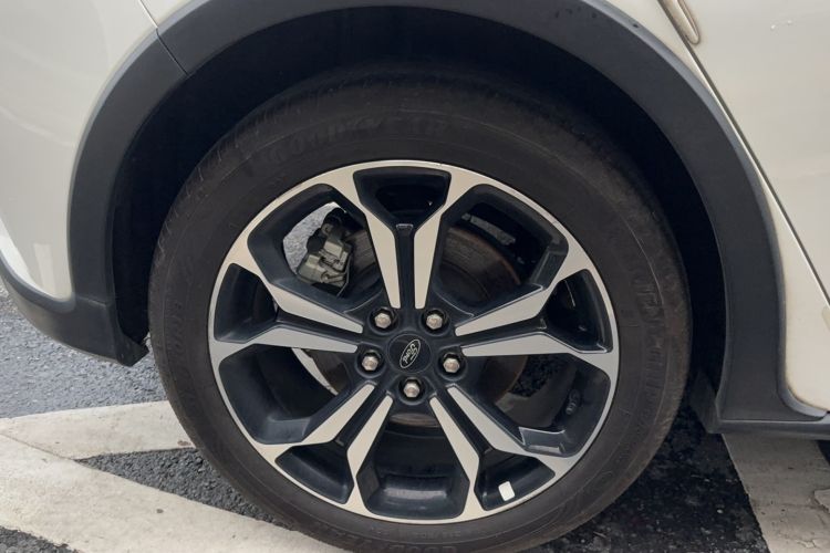 Used Ford Focus Active 2020 EcoBoost 180 Automatic Titanium Edition
