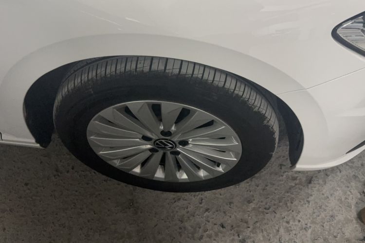 Used Volkswagen Lavida 2021 1.5L Automatic Comfort Edition Exterior 2