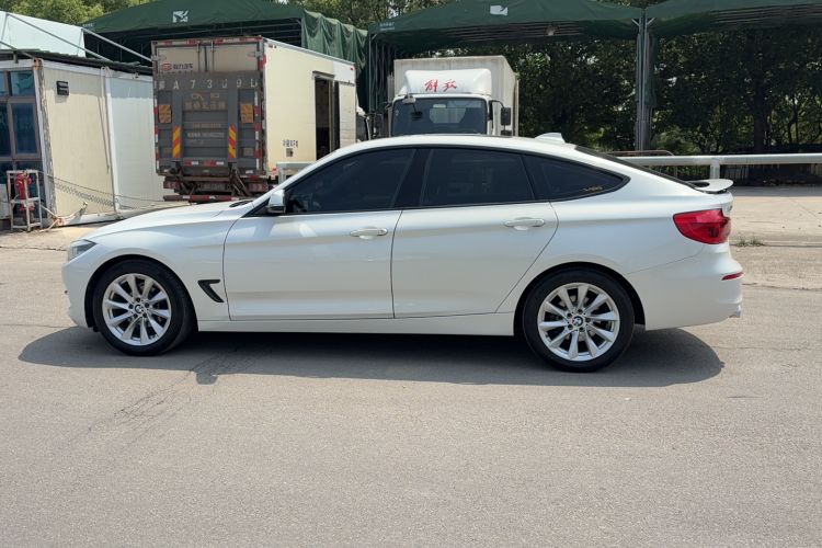 Used BMW 3 Series GT 2018 320i Sport Edition
