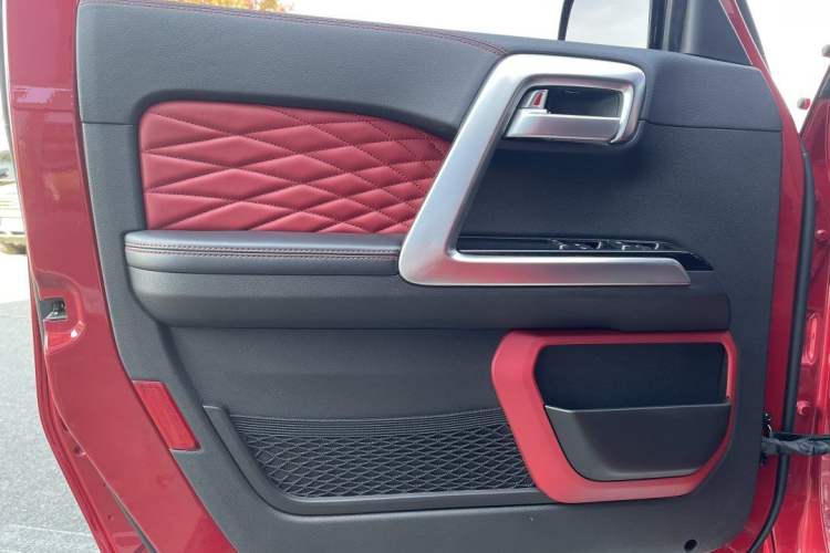 Used BAIC Off-Road BJ40 2020 2.0T Automatic Four-Wheel Drive Urban Hunter Edition Chivalrous Type