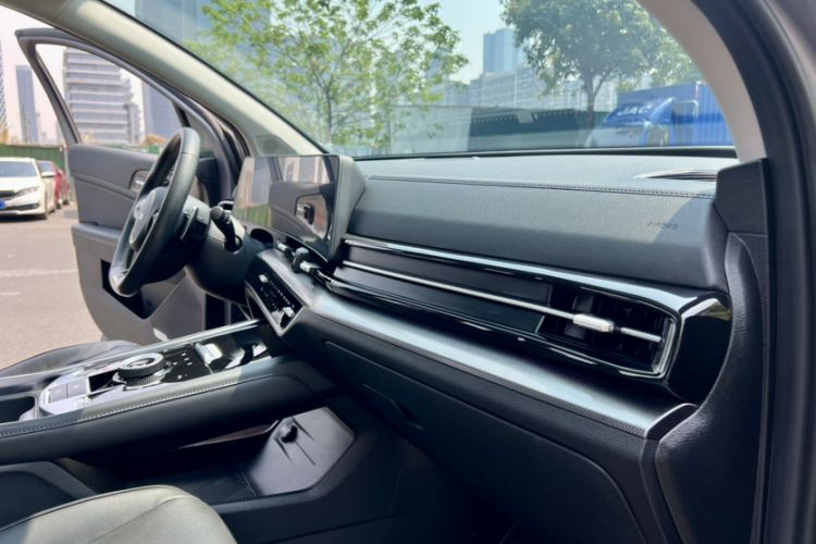 Used Kia Sportage (Chinese Domestic Model) 2023 2.0T Two-Wheel Drive Flagship Edition
