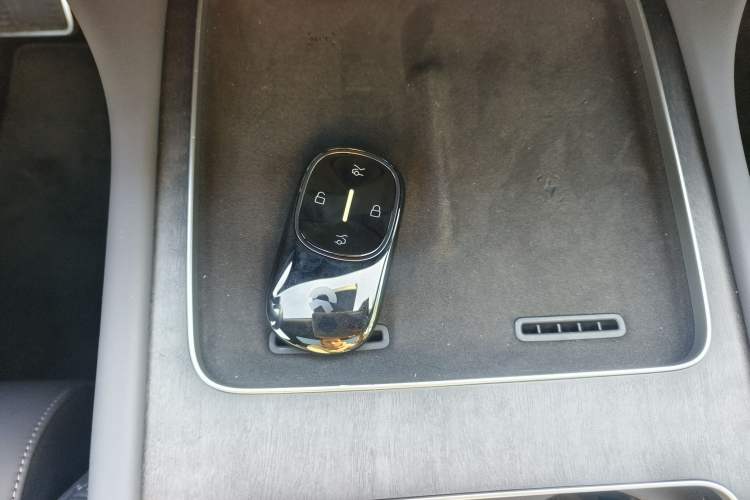 Used Nio ES8 2026 Model 6-seat Executive Signature Edition
