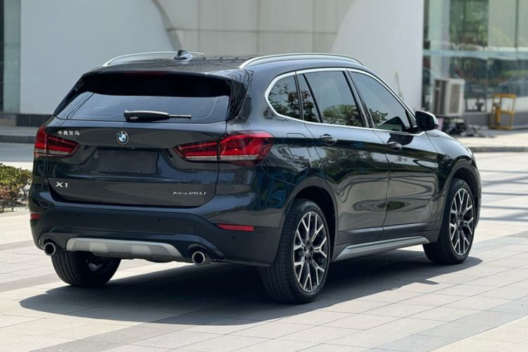 Used BMW X1 2022 Updated xDrive25Li Premium Edition Exterior 5