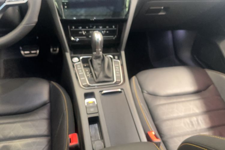 Used Volkswagen FAW-Volkswagen CC 2025 Model, Facelifted 380TSI, Striking and Shared Enjoyment Version