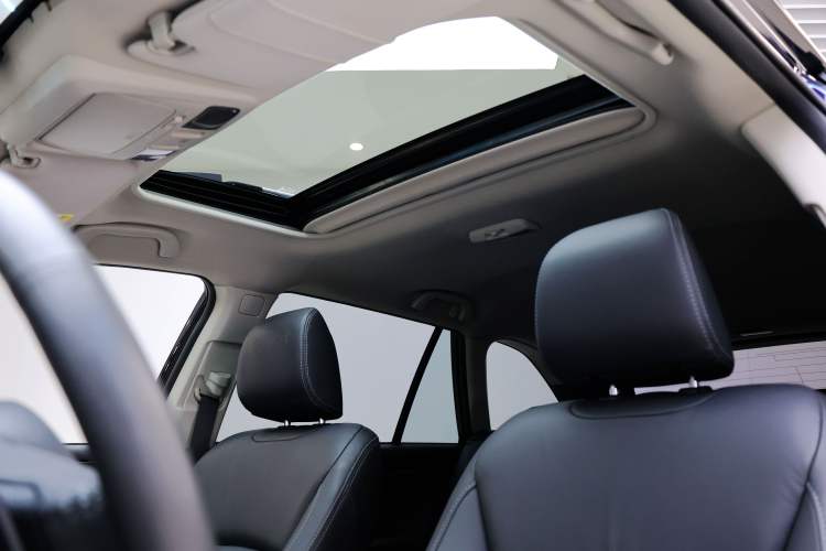 Used Subaru Outback 2017 2.5i Luxury Navigation Edition
