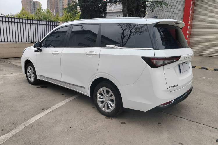 Used Wuling Jiachen 2022 1.5T Manual Comfort & Dynamic Version
